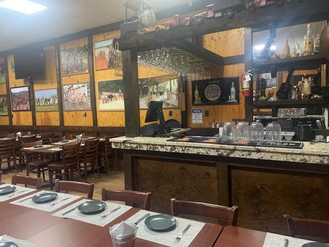 More Photos Of 168 Mcwhorter St, Newark Restaurant For Sale