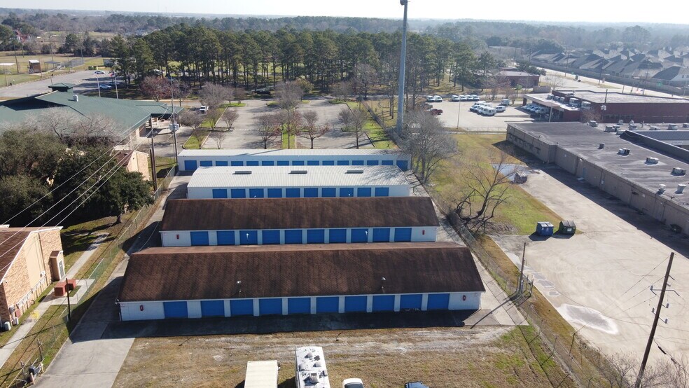 More Photos Of 6616 FM 2100 Rd, Crosby Specialty For Sale