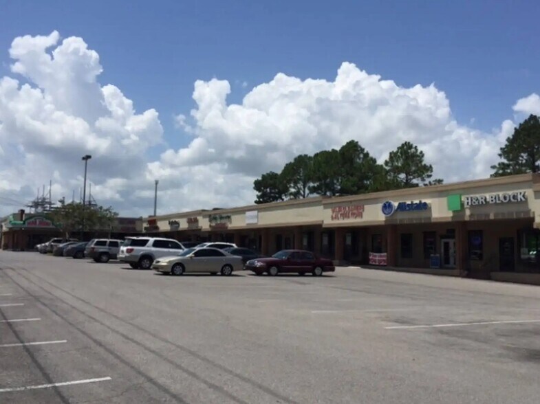 Primary Photo Of 257 Lee Dr, Baton Rouge General Retail For Lease