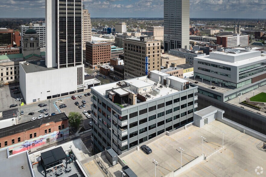 More Photos Of 202 W Berry St, Fort Wayne Office For Lease