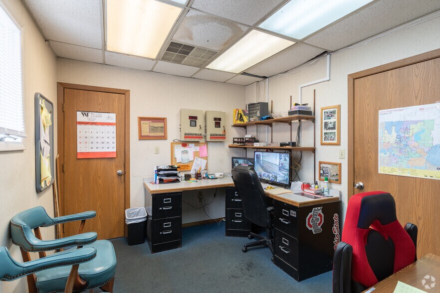 More Photos Of 2101 E Home Rd, Springfield Freestanding For Sale