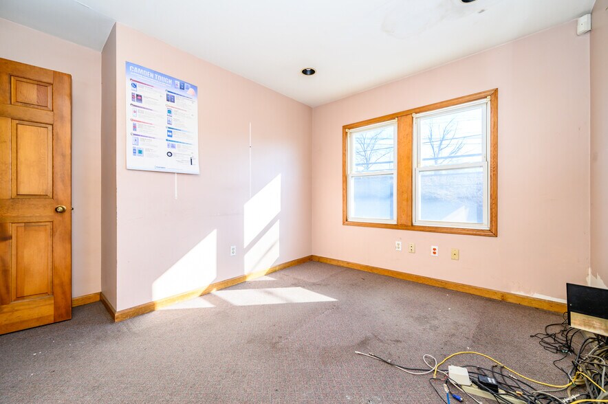 More Photos Of 511 W Westfield Ave, Roselle Park Storefront Retail Residential For Sale