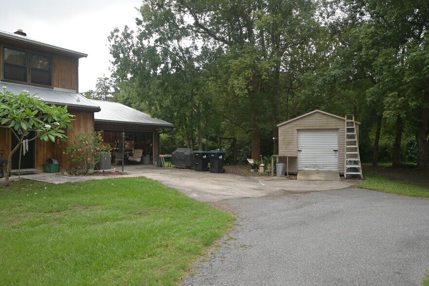 More Photos Of 2101 S Goldenrod Rd, Orlando Storefront For Sale