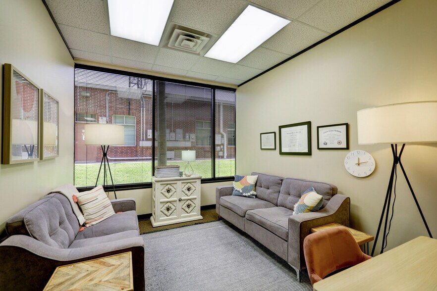 More Photos Of 6601 Cypresswood Dr, Spring Medical For Lease