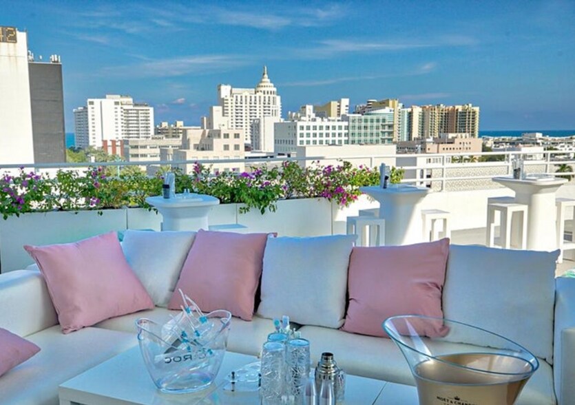 More Photos Of 605 Lincoln Rd, Miami Beach Office Residential For Sale