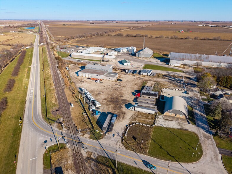 More Photos Of 406 N Union St, Dwight Truck Terminal For Sale
