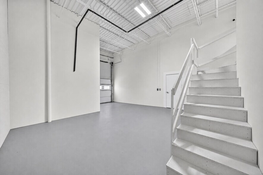 More Photos Of 288 Hill St, Buford Office For Lease