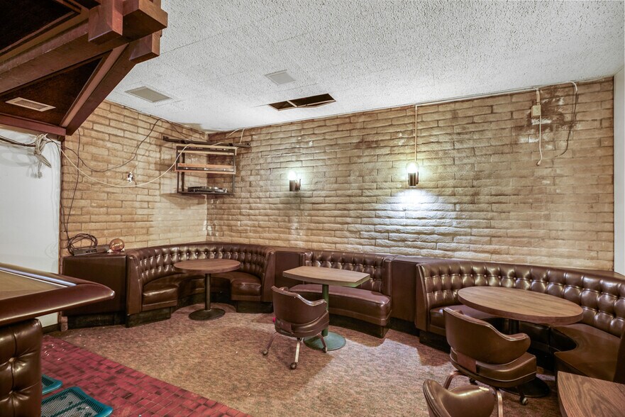 More Photos Of 4070 Country Rd 89, Dunnigan Restaurant For Sale