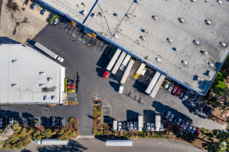More Photos Of 3391-3399 Arden Rd, Hayward Warehouse For Lease