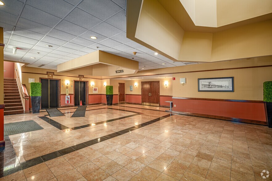More Photos Of 15 Corporate Pl S, Piscataway Office For Lease