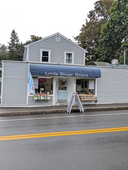 More Photos Of 57 East St, Ipswich Specialty For Sale
