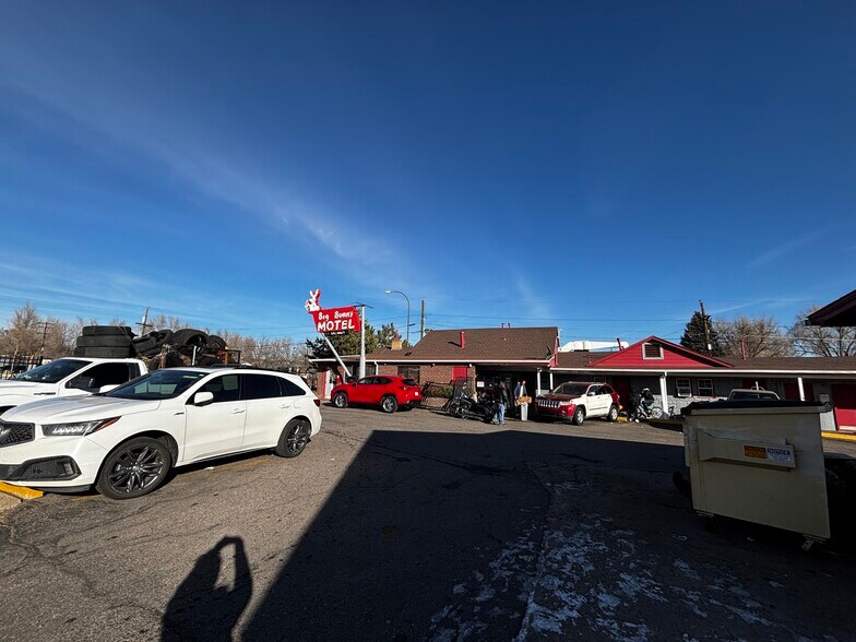 More Photos Of 6218 W Colfax Ave, Lakewood Hotel For Sale