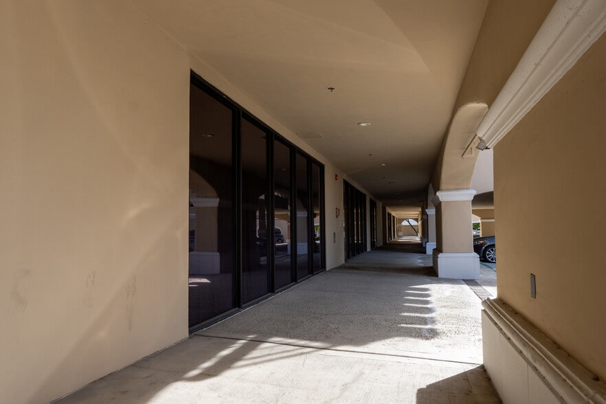 More Photos Of 101 E Redlands Blvd, Redlands Medical For Lease