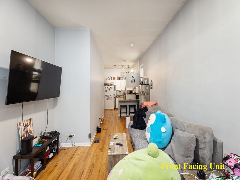 More Photos Of 1303 W Ohio St, Chicago Apartments For Sale