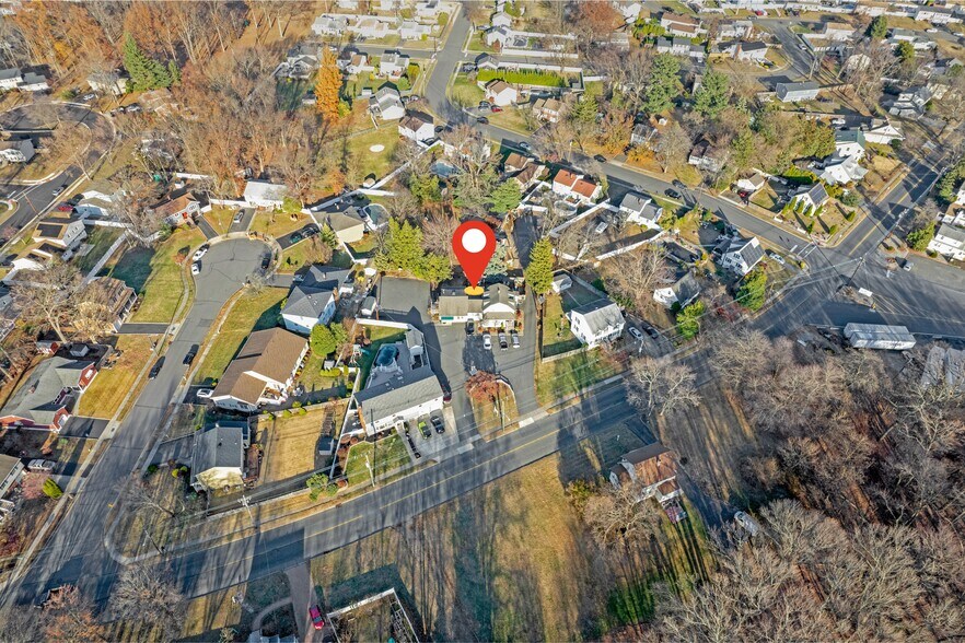 More Photos Of 307 Oak Tree Ave, South Plainfield Storefront Retail Office For Sale