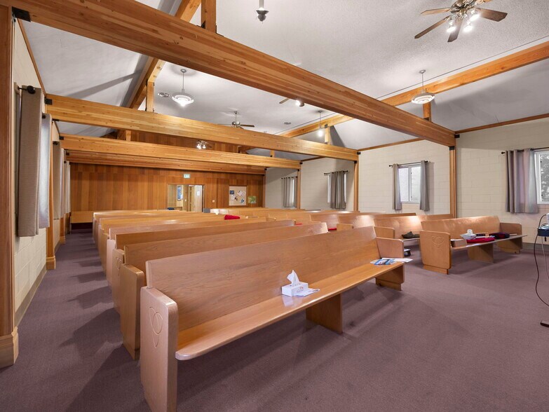 More Photos Of 39590 Pioneer blvd, Sandy Religious Facility For Sale