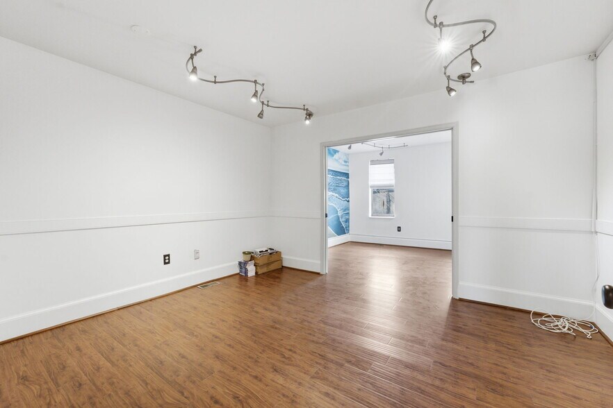 More Photos Of 720 I St SE, Washington Loft Creative Space For Lease