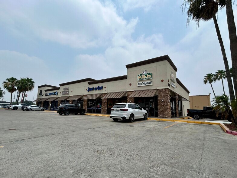 More Photos Of 1100 S Jackson Rd, McAllen Unknown For Lease