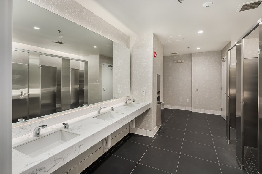 More Photos Of 500 Naches Ave SW, Renton Office For Lease