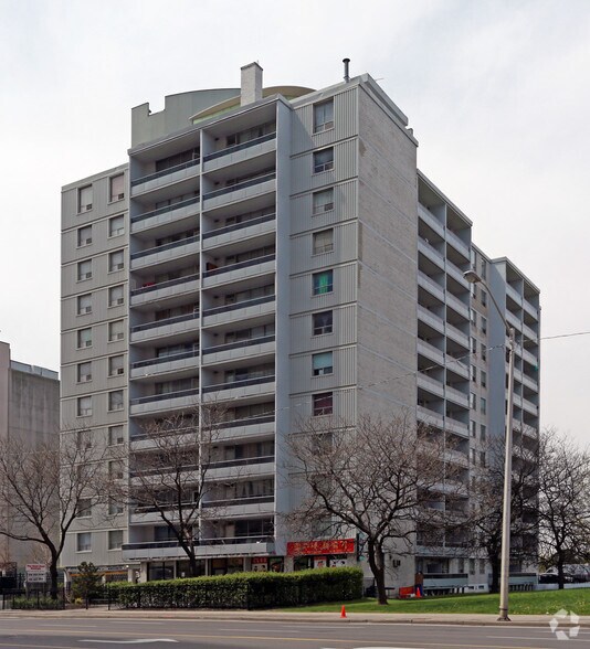 More Photos Of 5754 Yonge St, Toronto Apartments For Sale