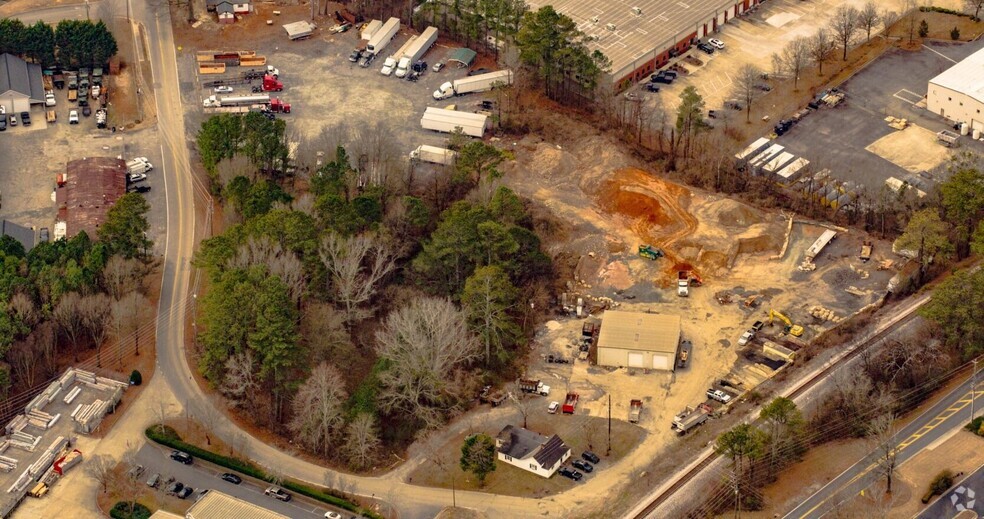 Primary Photo Of 4255 Cantrell Rd NW, Acworth Industrial For Lease