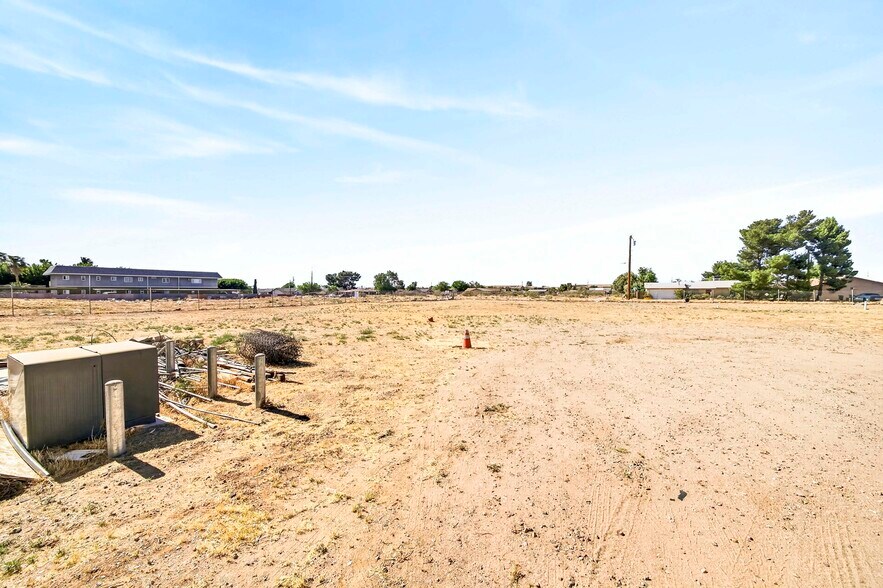 More Photos Of 11398 B Bartlett Ave, Adelanto Manufactured Housing Mobile Home Park For Sale