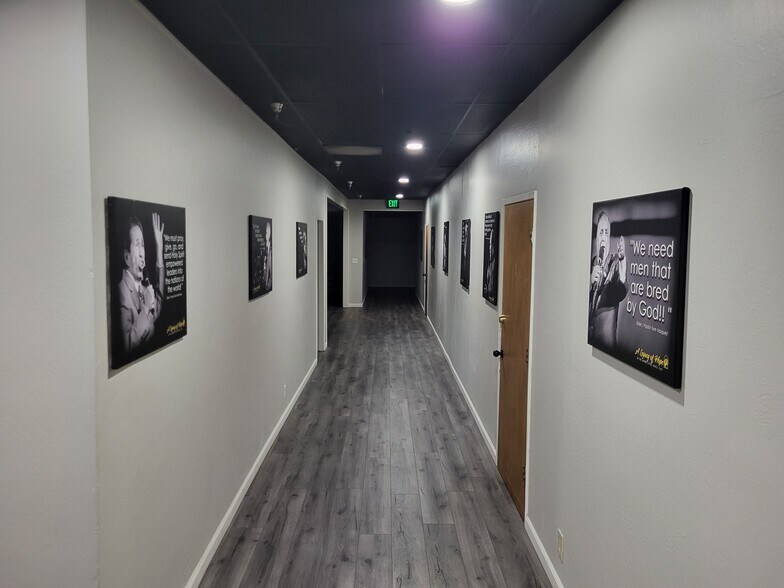 More Photos Of 913 Sunset Dr, Antioch Showroom For Sale
