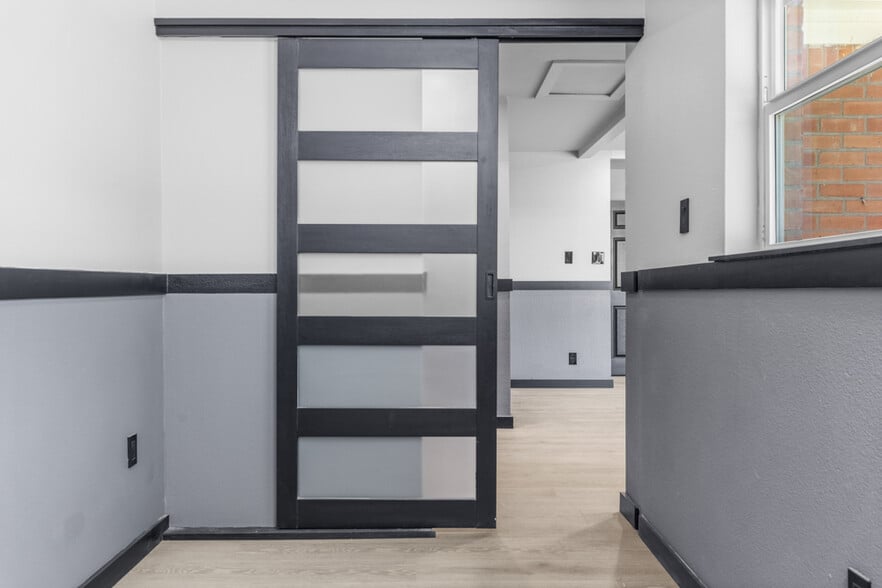 More Photos Of 1612 Pecan Blvd, McAllen Freestanding For Sale