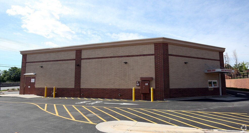 More Photos Of 1700 Seminole Trl, Charlottesville Drugstore For Sale