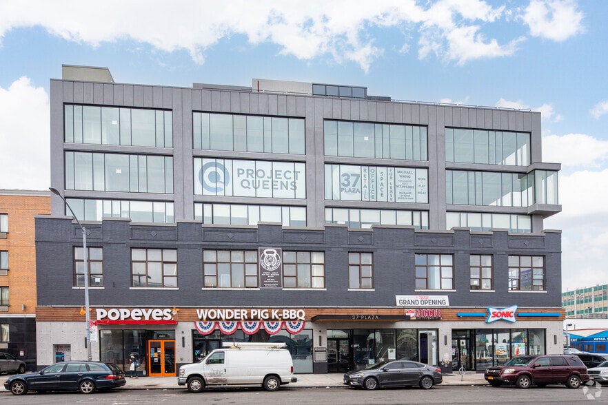 More Photos Of 3710 Queens Blvd, Long Island City Storefront Retail Office For Lease