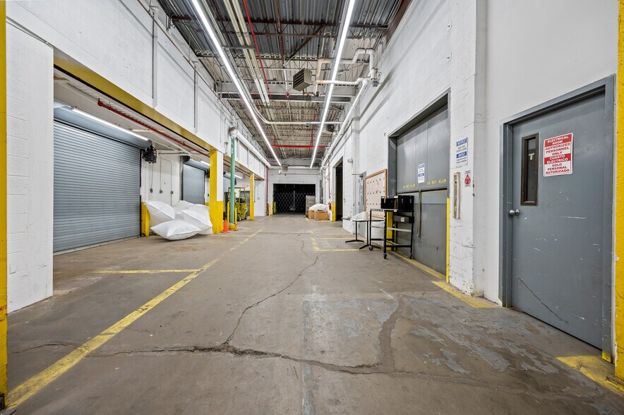 More Photos Of 380 Horace St, Bridgeport Manufacturing For Lease