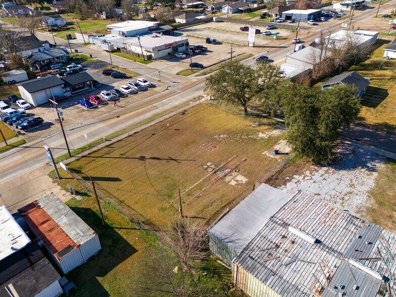 More Photos Of 806 17th st, Lake Charles Land For Sale