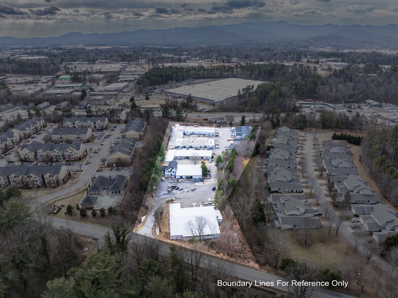 More Photos Of 3865 Sweeten Creek Rd, Arden Light Distribution For Lease