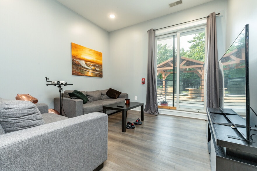 More Photos Of 3925 Haverford Ave, Philadelphia Apartments For Sale