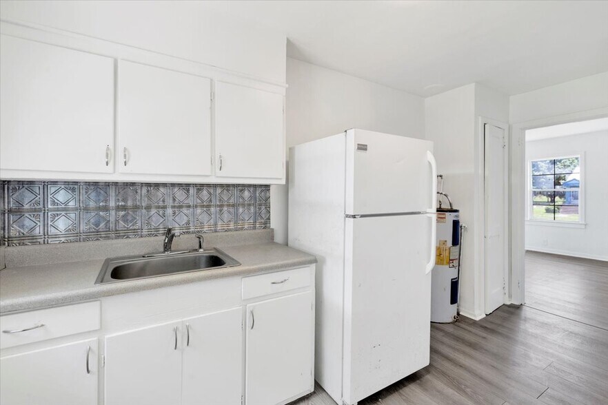 More Photos Of 3005 Avenue J, Birmingham Apartments For Sale