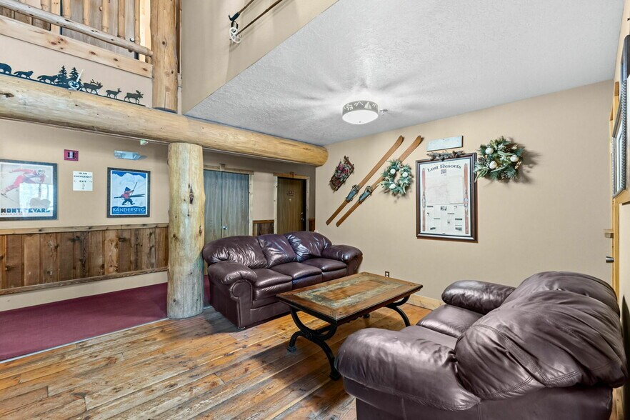 More Photos Of 205 Beaver Lodge Rd, Frisco Hotel For Sale