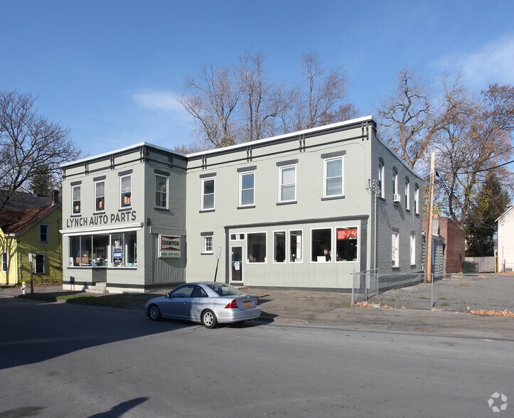 More Photos Of 39 St James St, Kingston Storefront Retail Office For Sale