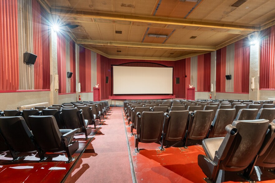 More Photos Of 250 Main St, Lander Theater Concert Hall For Sale