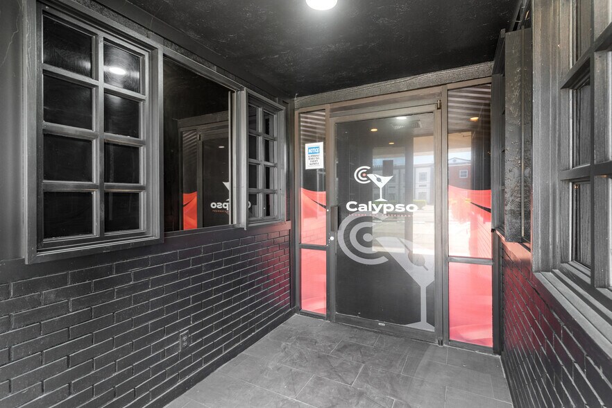 More Photos Of 4160 S Pecos Rd, Las Vegas Medical For Lease