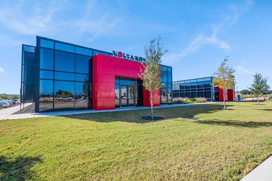 More Photos Of 1500 Volta Dr, Cedar Park Research And Development For Lease