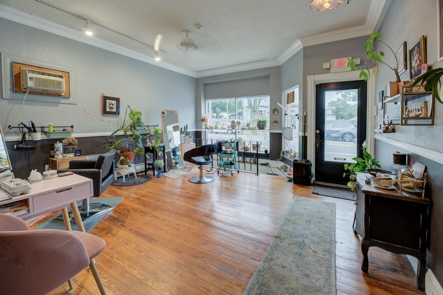 More Photos Of 257 Warren Ave, East Providence Storefront For Sale