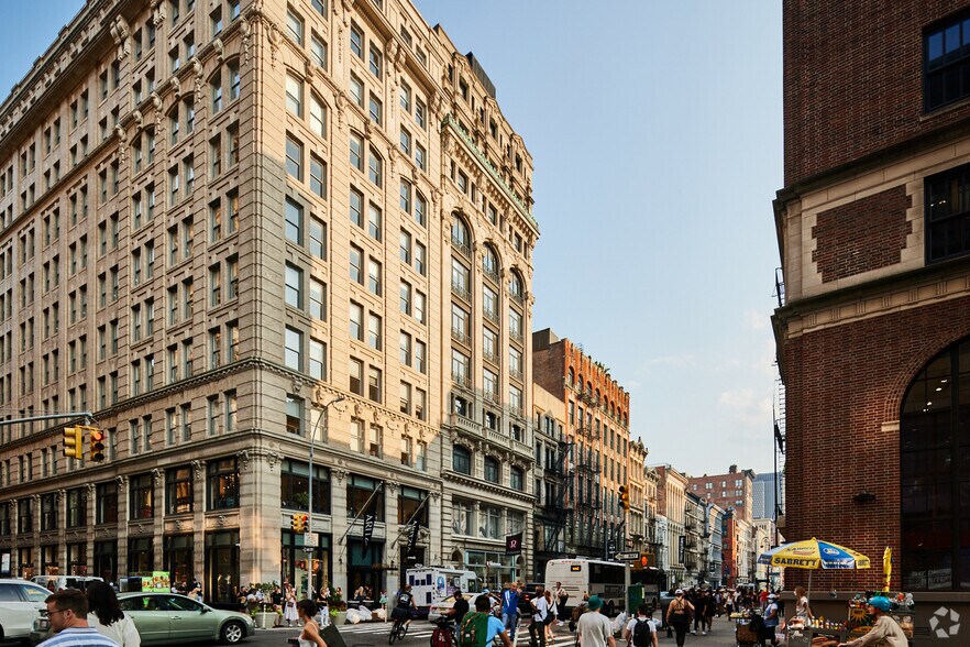 Primary Photo Of 520 Broadway, New York Office For Lease