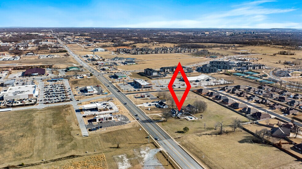 More Photos Of 1261 SW Regional Airport Blvd, Bentonville Land For Sale