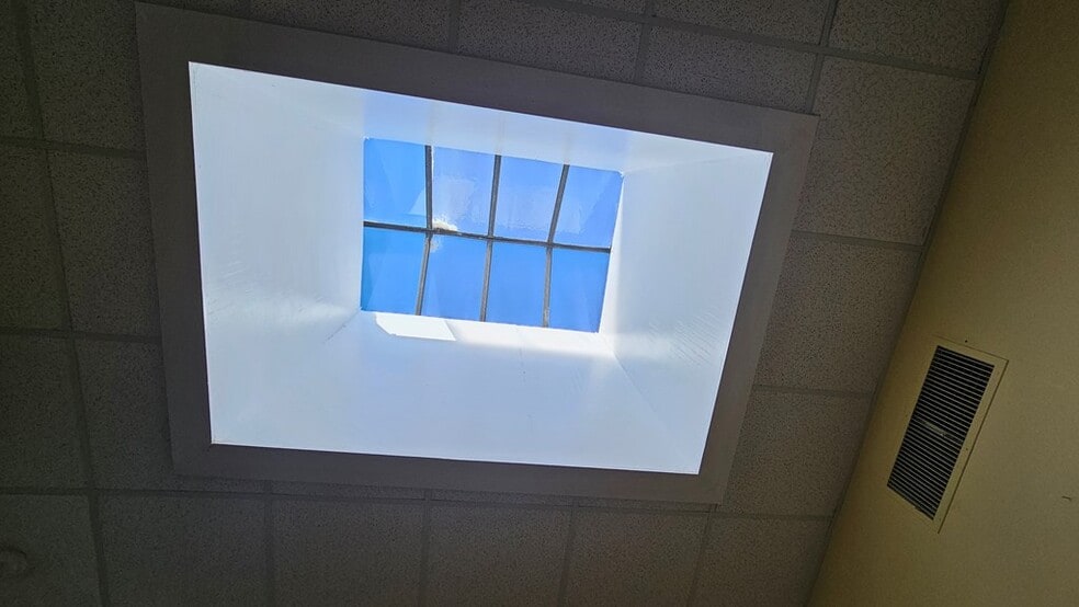 More Photos Of 2727 Cleveland St, Elloree Restaurant For Sale