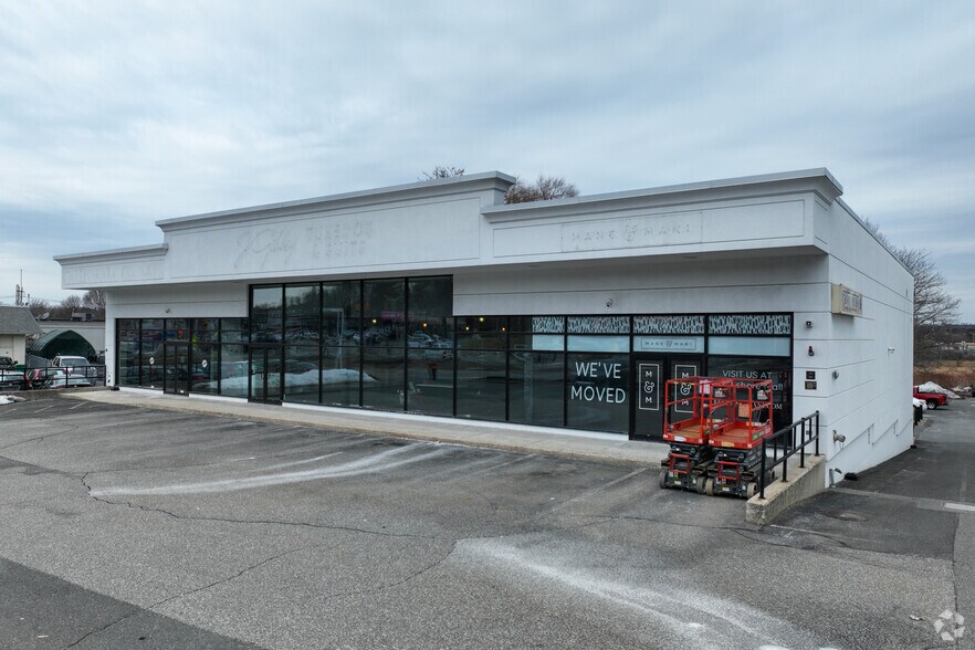 Primary Photo Of 1 Sylvan St, Peabody Freestanding For Lease