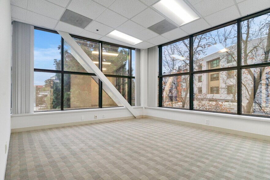 More Photos Of 1670 Riviera Ave, Walnut Creek Office Residential For Lease