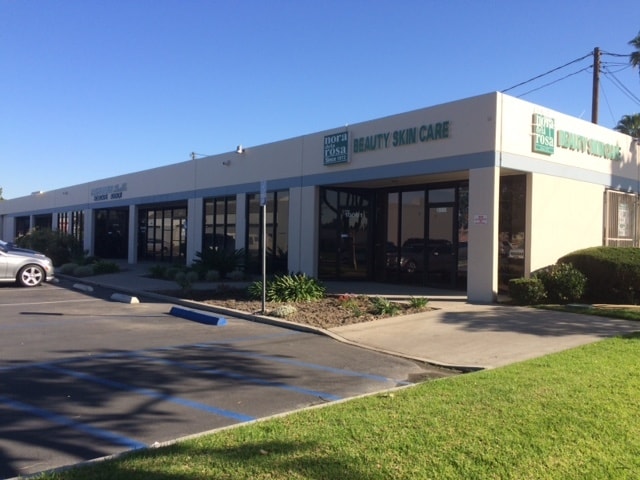 More Photos Of 12430-12446 Brookhurst St, Garden Grove Unknown For Lease