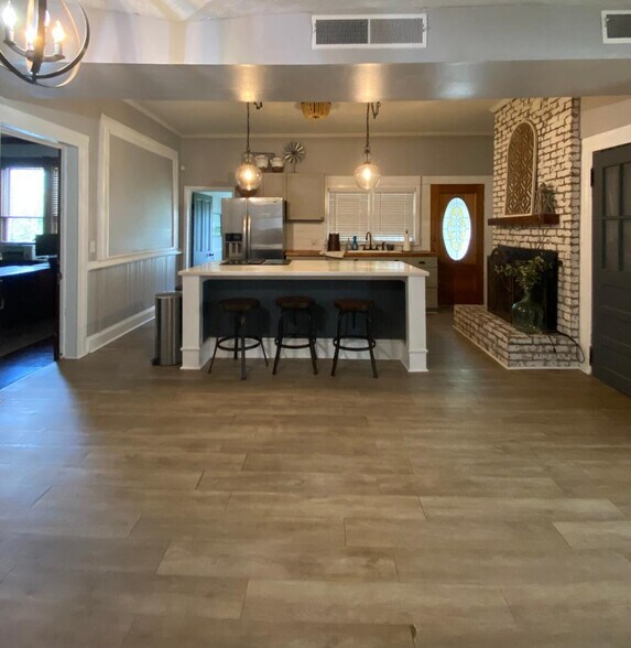 More Photos Of 1994 New Hope Church Rd, Monroe Office Residential For Lease