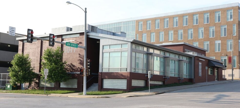 Primary Photo Of 1017 N 6th St, Kansas City Office For Lease