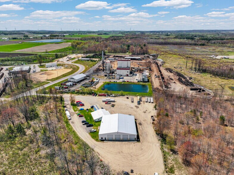More Photos Of 6851 W Gerwoude Dr, Mc Bain Warehouse For Sale